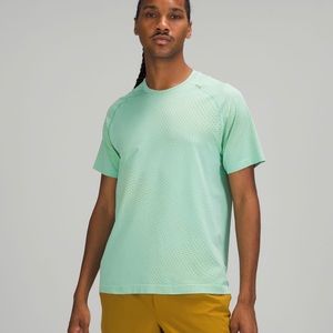 lululemon men’s wild spice/gold mint metal vent tech 2.0 short sleeve shirt